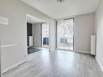 Vente Appartement VAULX-EN-VELIN  69