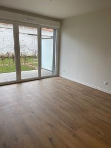 photo For rent Apartment ARMENTIERES 59