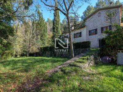 Vente Maison 8 pièces TOURRETTES 83440