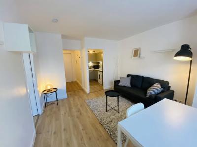 Location Appartement 2 pièces LYON-7EME-ARRONDISSEMENT 69007