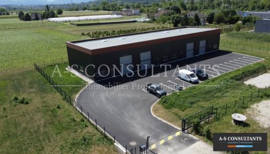 photo For rent Commerce SAINT-GENIX-SUR-GUIERS 73