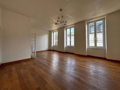 Vente Appartement 4 pièces QUIMPER 29000