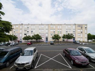photo For rent Apartment BUZANCAIS 36