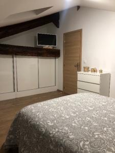 photo For rent Apartment BORDEAUX 33