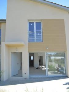 Vente Maison 4 pices FONTAINES-SAINT-MARTIN 69270