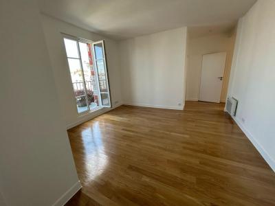 Location Appartement 4 pièces PARIS-4EME-ARRONDISSEMENT 75004