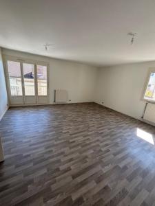 Location Appartement 4 pices TROYES 10000