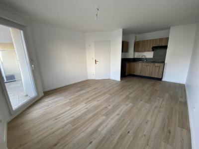 photo For rent Apartment CHAPELLE-SUR-ERDRE 44