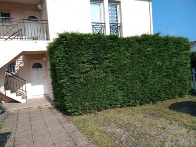 For rent Apartment HAILLAN  33