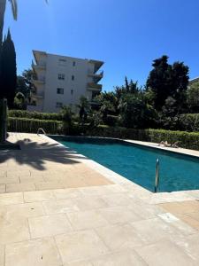 Vente Appartement JUAN-LES-PINS  06