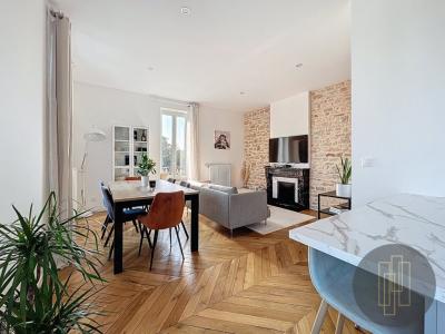 For sale Apartment LIMAS  69