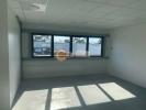 Louer Commerce 302 m2 Gradignan