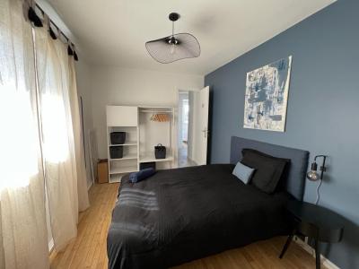 Location Appartement BRON  69