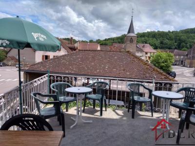 Vente Local commercial MACORNAY 39570