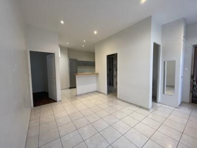 Location Appartement 3 pièces LYON-4EME-ARRONDISSEMENT 69004