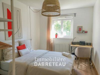Location Appartement 4 pièces LYON-7EME-ARRONDISSEMENT 69007