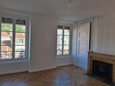 Location Appartement 3 pièces LYON-2EME-ARRONDISSEMENT 69002