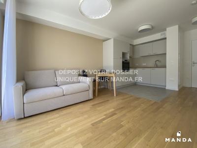 Location Appartement CLICHY  92