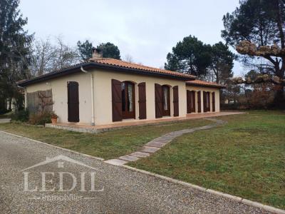 For sale House FARGUES  33