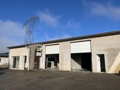 Location Commerce MONTELIMAR  26