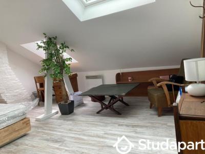 For rent Apartment CROIX  59