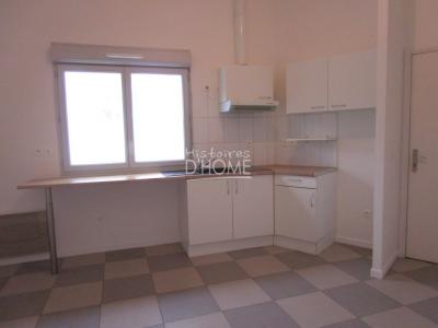 For rent Apartment FONTENAY-TRESIGNY 