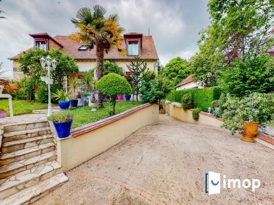 Vente Maison 7 pièces SAVIGNY-LE-TEMPLE 77176