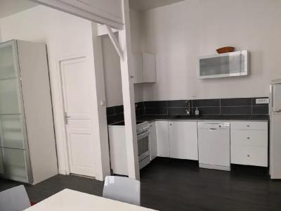 photo For rent Apartment BORDEAUX 33