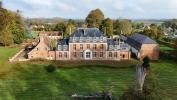 For sale Prestigious house Foucaucourt-hors-nesle 80140 855 m2 15 rooms