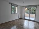 Louer Appartement 59 m2 Pelissanne