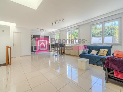 Vente Appartement 5 pièces SAINT-MAUR-DES-FOSSES 94100