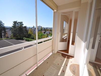 photo For rent Apartment SAINTE-FOY-LES-LYON 69
