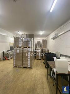 For rent Commerce MOUGINS  06