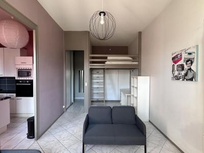 Location Appartement 2 pièces LYON-6EME-ARRONDISSEMENT 69006