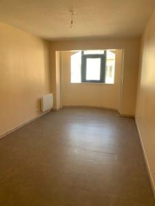 Location Appartement 5 pièces CHAUMONT 52000