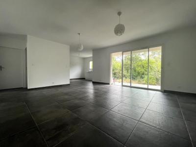 Location Maison 3 pièces SANTA-MARIA-POGGIO 20221