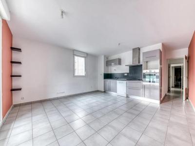 Vente Appartement 4 pièces LYON-7EME-ARRONDISSEMENT 69007