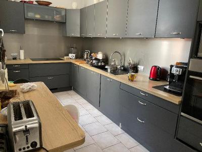 photo For rent Apartment BORDEAUX 33