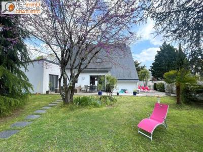 photo For rent House VANNES 56