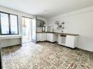 Apartment building LAURIS 