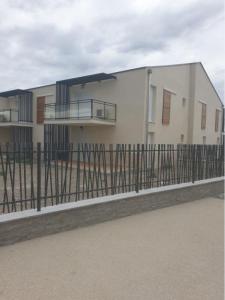 Location Appartement 2 pièces VELLERON 84740