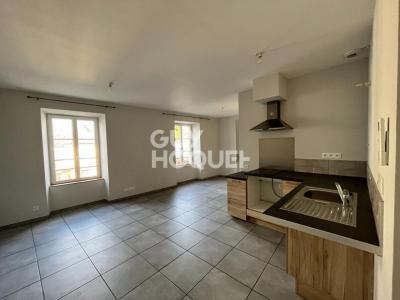 photo For rent Apartment SURGERES 17