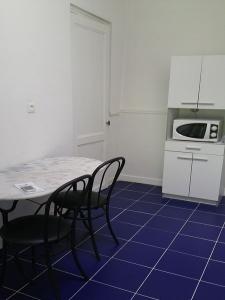 photo For rent Apartment ARVEYRES 33