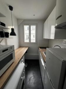 Location Appartement PARIS-10EME-ARRONDISSEMENT 75010