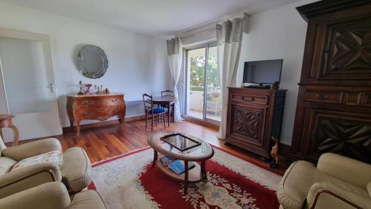 Vente Appartement 4 pièces BORDEAUX 33200