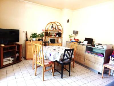 Vente Appartement 3 pièces LYON-8EME-ARRONDISSEMENT 69008