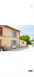 photo For rent House SAINT-YZAN-DE-SOUDIAC 33