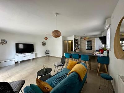photo For sale Apartment SAINT-JEAN-DE-VEDAS 34