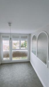 photo For rent Apartment BORDEAUX 33
