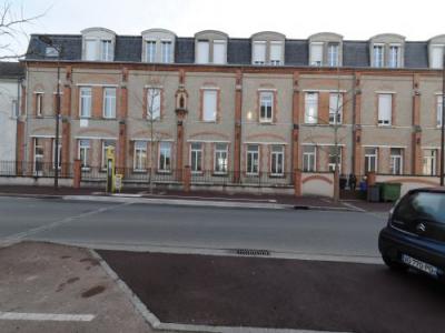Location Appartement 3 pièces SAINT-JEAN-DE-LA-RUELLE 45140